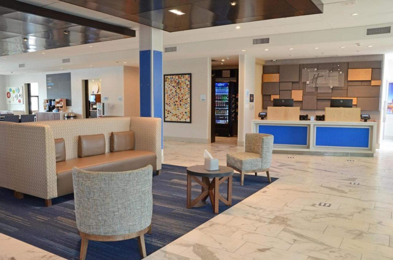 Holiday Inn Express & Suites Franklin - Berry Farms By Ihg Exteriör bild