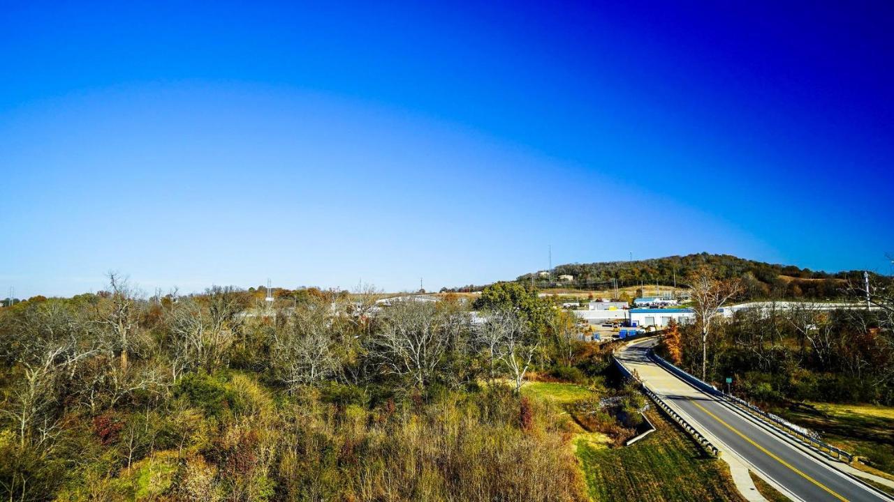 Holiday Inn Express & Suites Franklin - Berry Farms By Ihg Exteriör bild